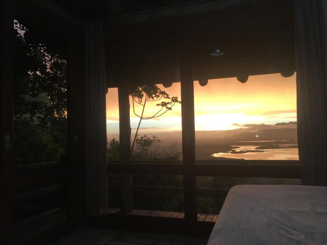 Pousada Villa Sao Pedro ガロパバ エクステリア 写真